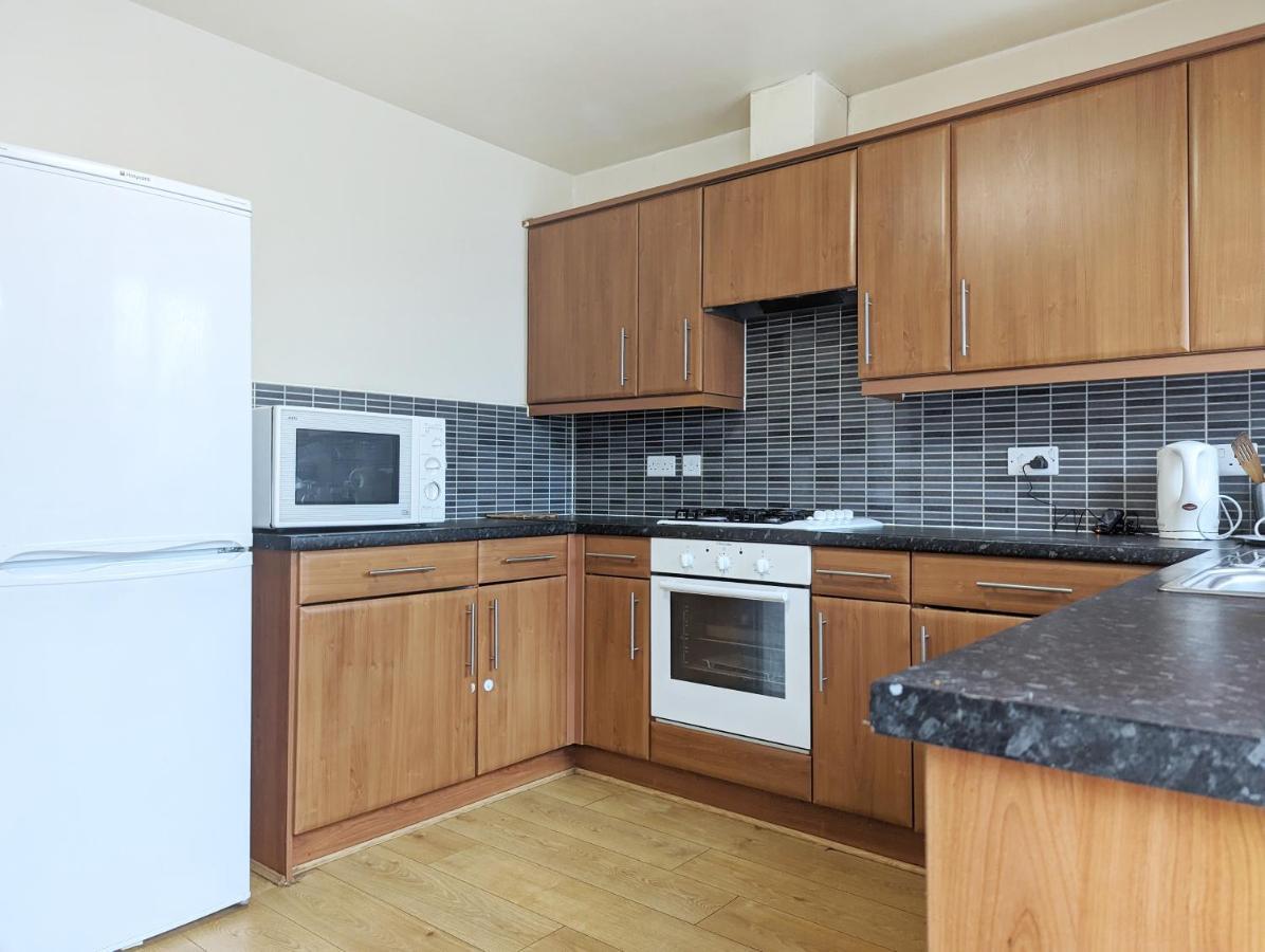 Guest Rooms Near City Centre & Dock Free Parking Ліверпуль Екстер'єр фото
