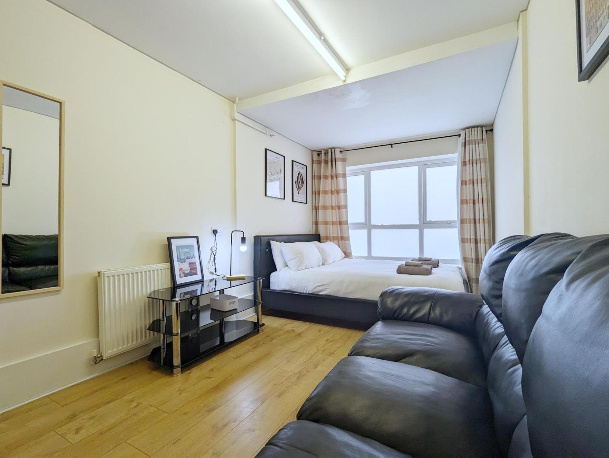 Guest Rooms Near City Centre & Dock Free Parking Ліверпуль Екстер'єр фото